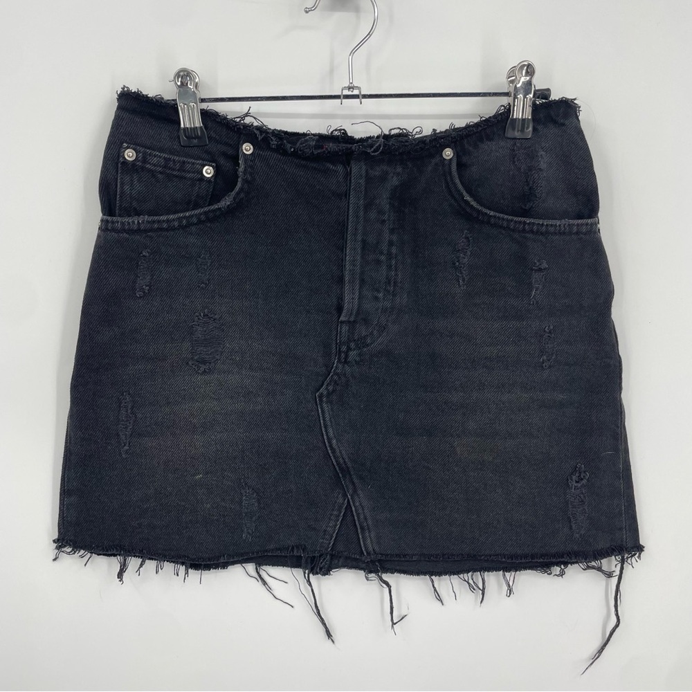 BDG Urban Outfitters Black Cotton Jeans Skirt Size Small Distressed Bottom Hem